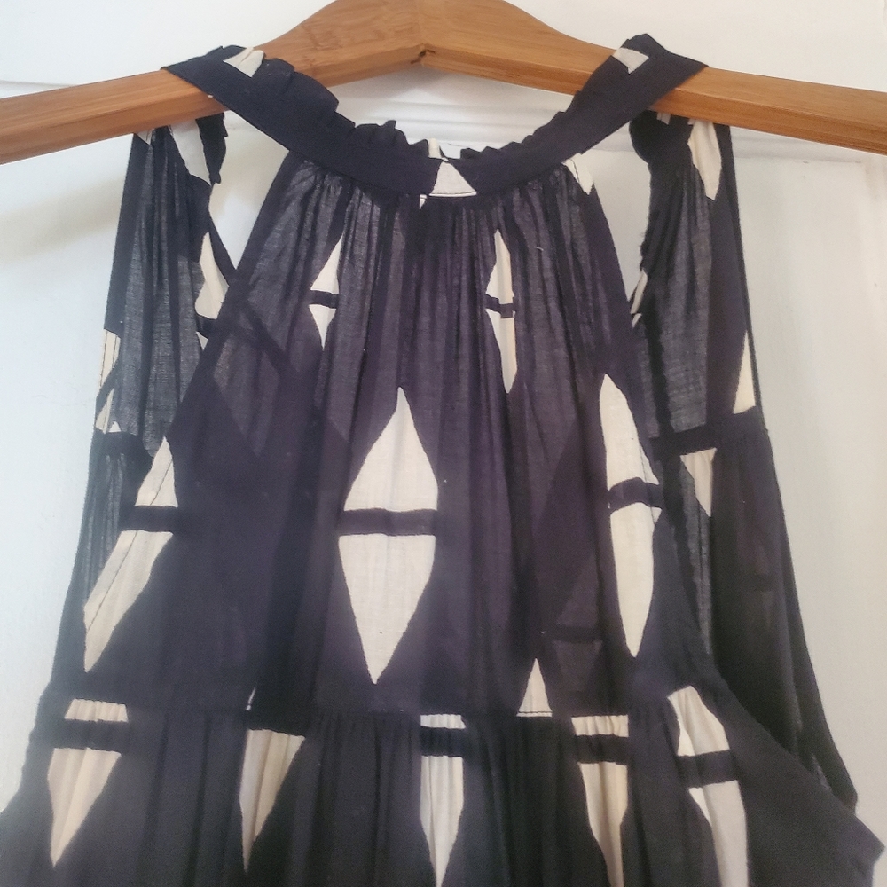 Gorgeous Flowy H&M Maxi Dress!